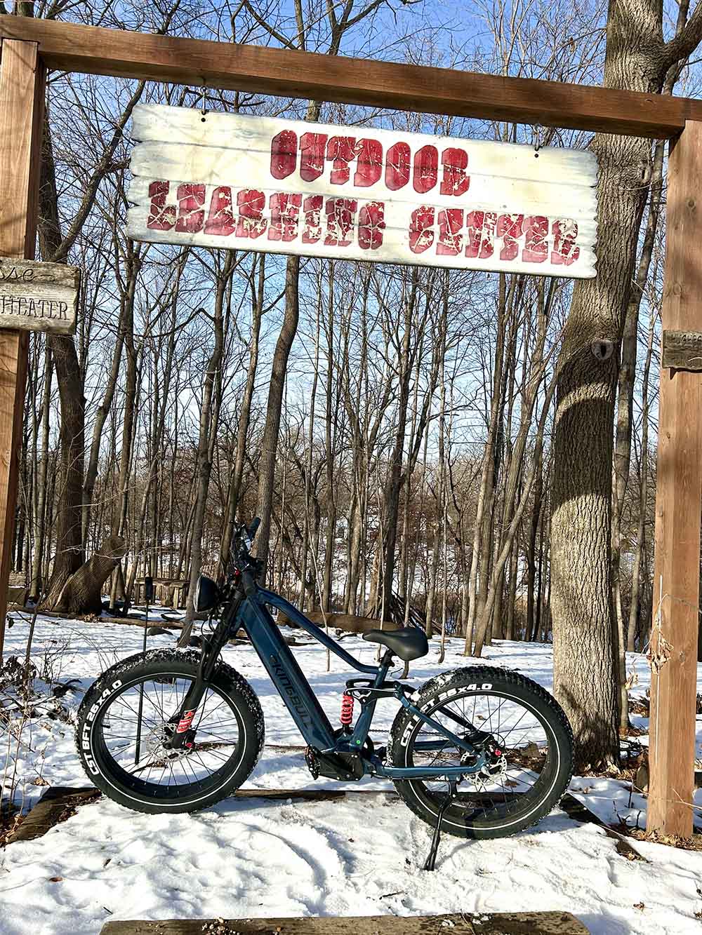 Kingbull electric bicycle on an outdoor trail